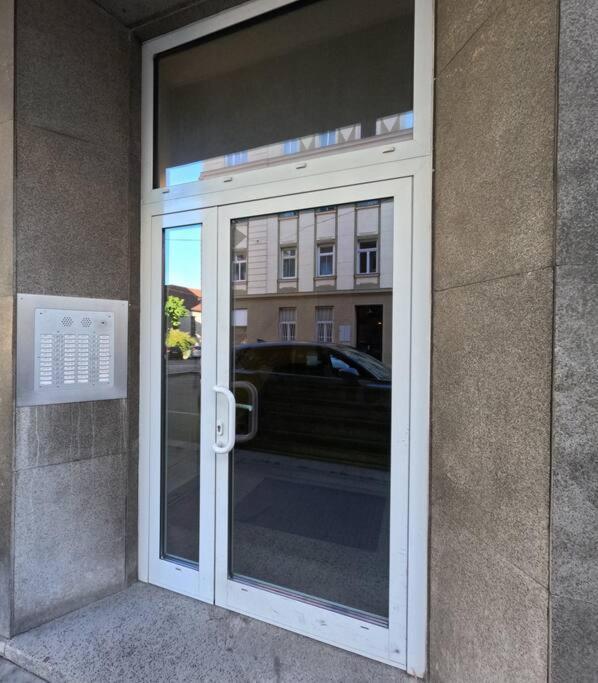 Vienna: Cozy 2-Room Apt. المظهر الخارجي الصورة